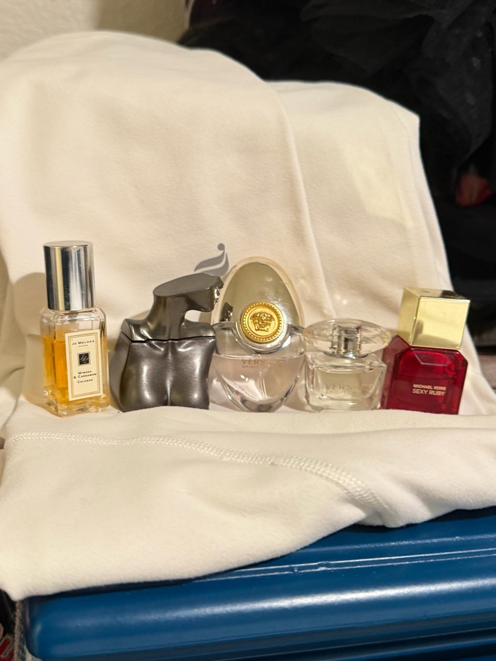 Assorted Women’s Mini Perfume – Versace (2), Michael Kors, Jo Malone, Billie E.